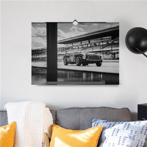 ChromeCars® Wandkalender "TRACKDAY" 2025 (DIN A2)