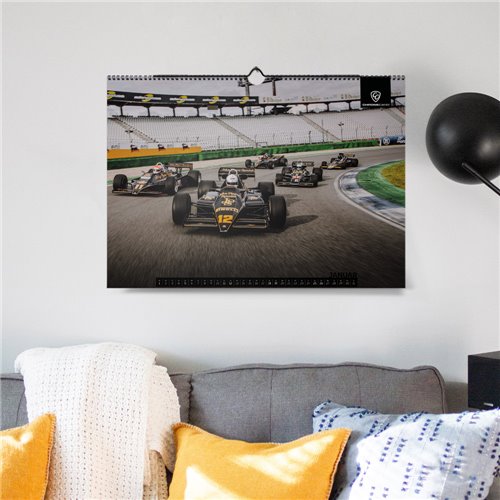 ChromeCars® Wandkalender "BLACK&GOLD - LOTUS Collection" 2025 (DIN A2)