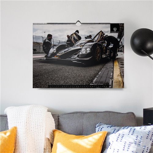 ChromeCars® Wandkalender "BLACK&GOLD - LOTUS Collection" 2025 (DIN A2)